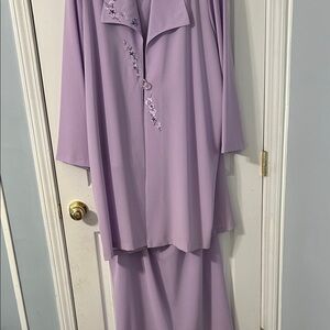3 piece suit skirt tank jacket lilac size 3X worn 1 time
